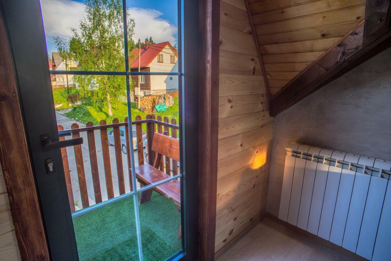 זבליאק Apartmani Restoran Durmitor מראה חיצוני תמונה