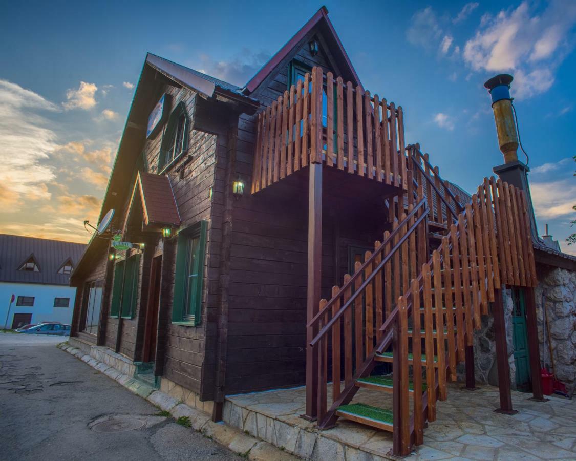 זבליאק Apartmani Restoran Durmitor מראה חיצוני תמונה